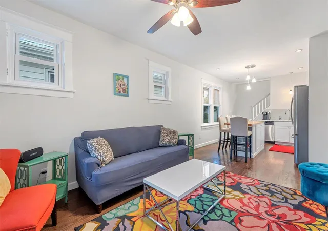 Photo 1 of Single Family Residence at 4433 Tholozan Ave, Saint Louis, MO 63116 | MLS# MIS21062620 | | Sold on 2021-10-19