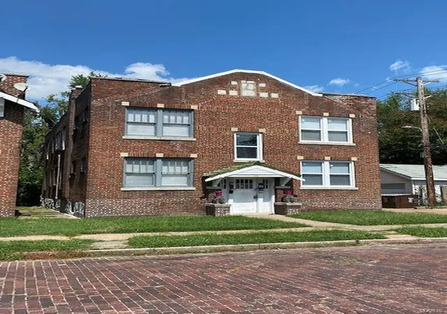 1st image of 115 Eichelberger St, Saint Louis, MO 63111 | MLS# MIS21072081