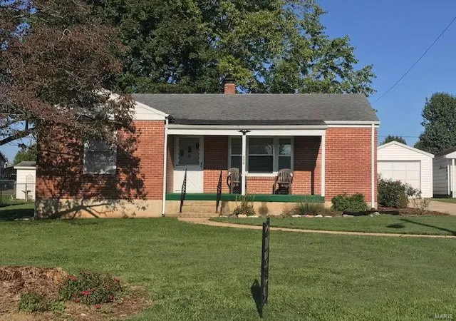 Photo 1 of Single Family Residence at 306 Lincoln Dr, Fredericktown, MO 63645 | MLS# MIS21072679 | | Sold on 2021-10-07