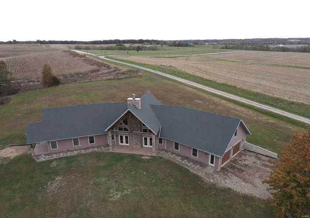 Photo 2 of Single Family Residence at 27028 Cr 219, Wyaconda, MO 63474 | MLS# MIS21079418 | | Sold on 2022-01-28