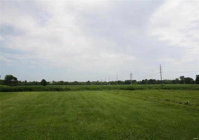 Photo 4 of Farm at 0 W Booneslick Rd, Jonesburg, MO 63351 | MLS# MIS21081665 | | Sold on 2022-03-31