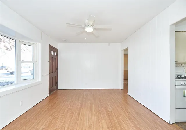 Photo 2 of Single Family Residence at 4318 Saint Regina Ln, Saint Ann, MO 63074 | MLS# MIS22005071 | | Sold on 2022-03-04