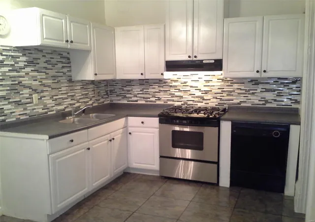 Photo 2 of Multi Family at 2848 Indiana Ave, Saint Louis, MO 63118 | MLS# MIS22007921 |  | Sold on 2022-03-31