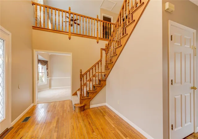 Photo 2 of Single Family Residence at 3471 Brookwood Cir, Saint Charles, MO 63301 | MLS# MIS22009319 | | Sold on 2022-03-22