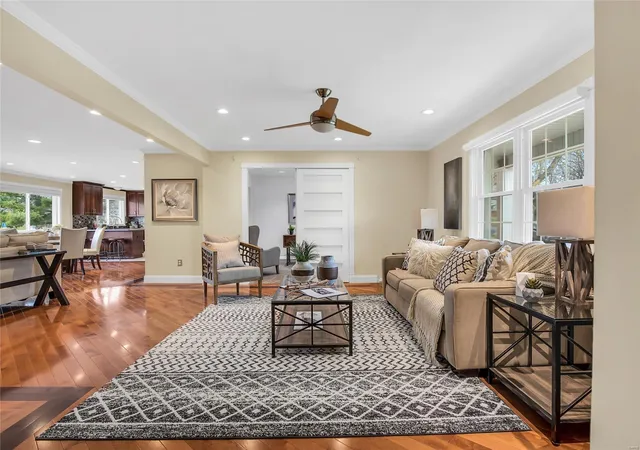 4th image of 273 Prince Towne Dr, Saint Louis, MO 63141 | MLS# MIS22013968