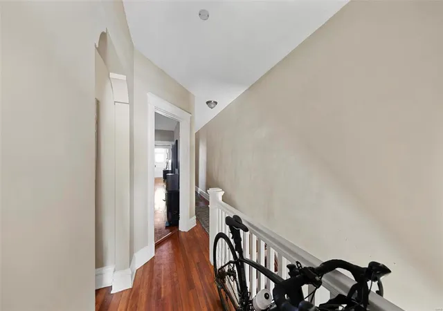 4th image of 4975 Arsenal St, Saint Louis, MO 63139 | MLS# MIS22014075