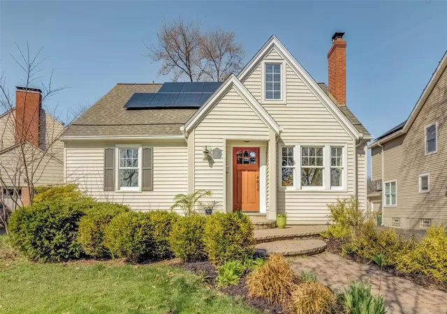 Single Family Residence at 703 Edwin Ave, Saint Louis, MO 63122 | MLS# MIS22018724 | | Sold on 2022-06-10