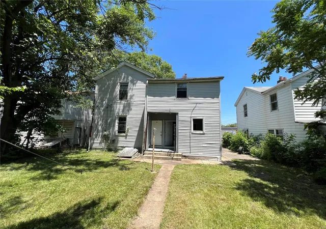 Photo 1 of Multi Family at 7915 Church Rd, Saint Louis, MO 63147 | MLS# MIS22038968 | | Sold on 2022-08-24