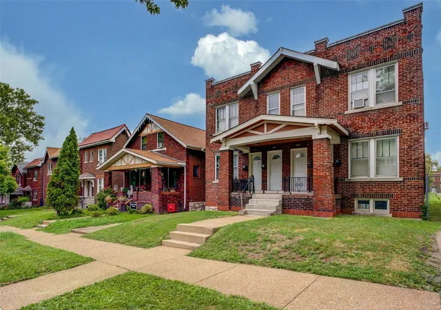Multi Family at 3637 Dunnica Ave, Saint Louis, MO 63116 | MLS# MIS22041376 |  | Sold on 2022-10-11
