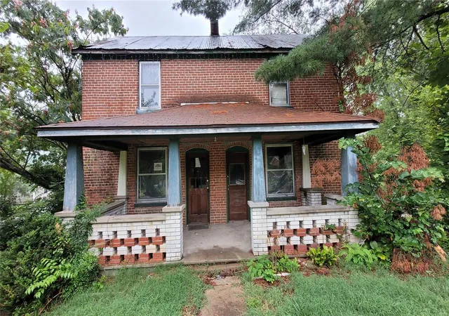Photo 2 of Single Family Residence at 121 Hwy T, Rosebud, MO 63091 | MLS# MIS22059693 | | Sold on 2022-10-27