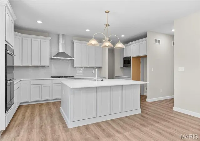 4th image of 1 Waterford Ii @ Windsor Park, Lake St Louis, MO 63367 | MLS# MIS22063907