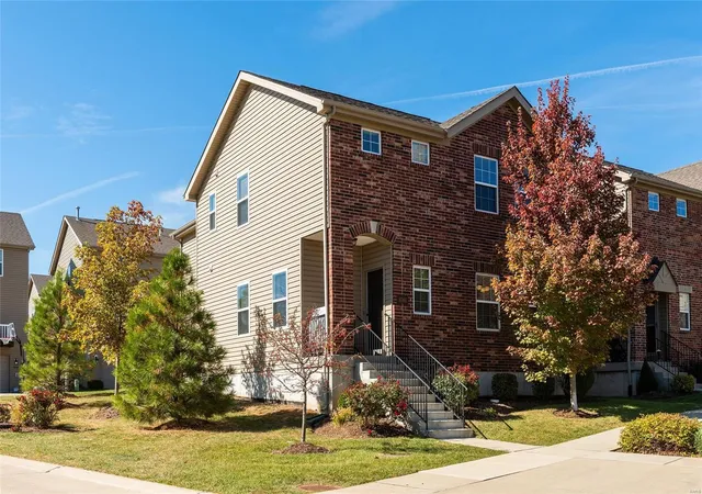 Single Family Residence at 9746 Wilderness Battle Dr, Saint Louis, MO 63123 | MLS# MIS22065824 |  | Sold on 2022-11-18
