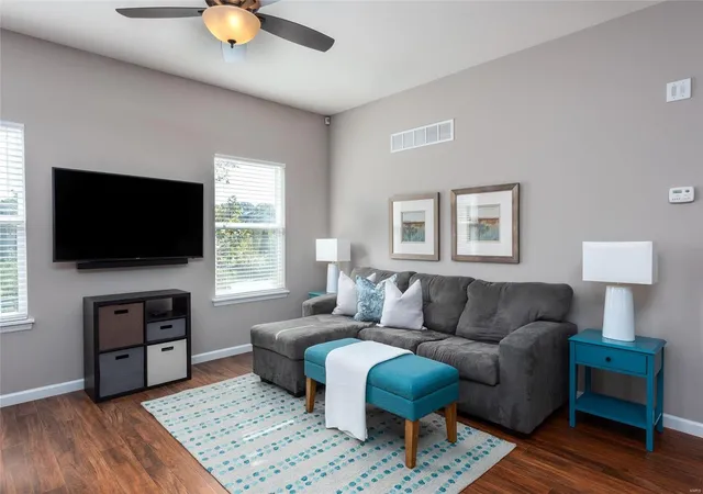 Photo 1 of Single Family Residence at 9746 Wilderness Battle Dr, Saint Louis, MO 63123 | MLS# MIS22065824 |  | Sold on 2022-11-18
