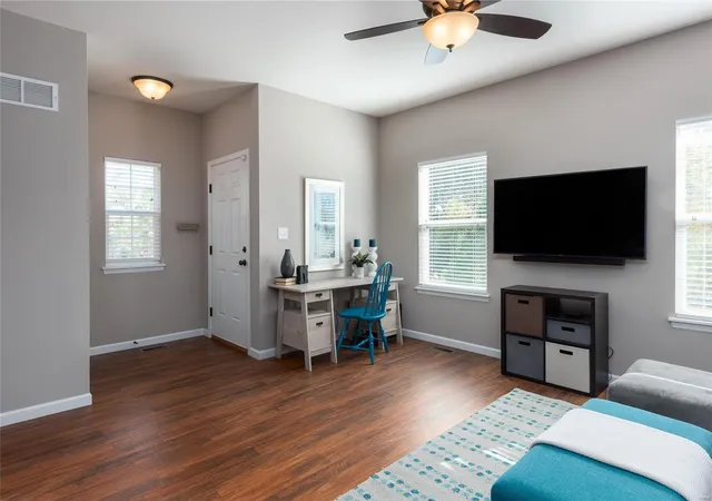 Photo 2 of Single Family Residence at 9746 Wilderness Battle Dr, Saint Louis, MO 63123 | MLS# MIS22065824 |  | Sold on 2022-11-18