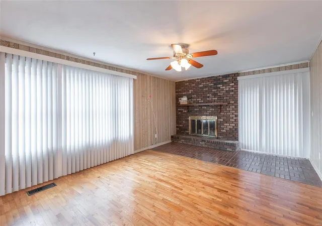 3rd image of 21670 County Road 3644, Saint James, MO 65559 | MLS# MIS22074417
