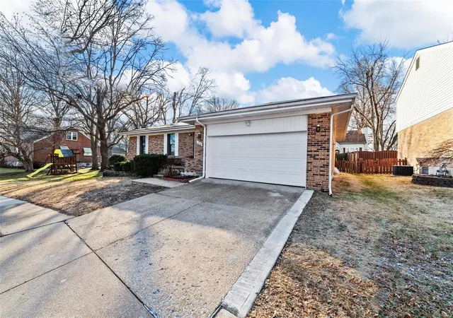 Photo 1 of Single Family Residence at 4708 Koglin Ct, Saint Louis, MO 63123 | MLS# MIS23003573 |  | Sold on 2023-03-10