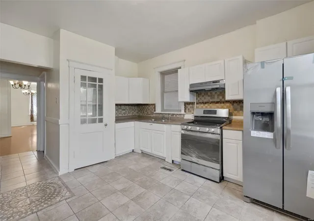 Photo 4 of Condominium at 3179 Nebraska Ave, Saint Louis, MO 63118 | MLS# MIS23016213 |  | Sold on 2023-09-15