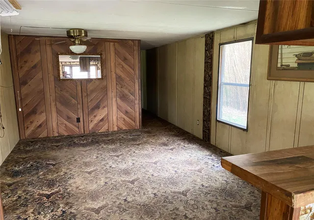 Photo 3 of Single Family Residence at 705 Northwest St, Bloomfield, MO 63825 | MLS# MIS23018667 |  | Sold on 2023-05-05