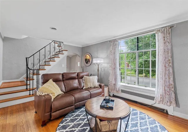 Photo 3 of Single Family Residence at 5204 Lindenwood Ave, Saint Louis, MO 63109 | MLS# MIS23026863 |  | Sold on 2023-06-22