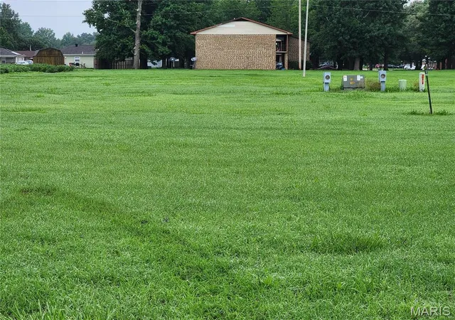 Photo 1 of Land for sale at 800 Cotton Ridge Dr, Sikeston, MO 63801 | MLS# MIS23049020 | Listing updated on 2026-08-31