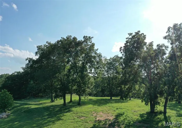 Photo 1 of Land for sale at 7 Eagle View Spur, Holts Summit, MO 65043 | MLS# MIS23049798 | Listing updated on 2025-10-08