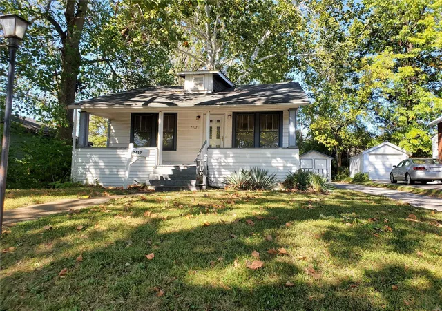 Single Family Residence at 7417 Liberty Ave, Saint Louis, MO 63130 | MLS# MIS23061831 | | Sold on 2023-11-29