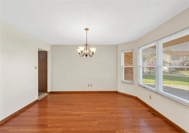 Photo 3 of Single Family Residence at 1314 Kyle Dr, Saint Charles, MO 63304 | MLS# MIS23069296 | | Sold on 2024-12-19