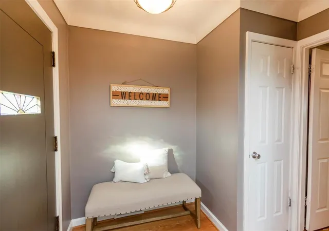 Photo 1 of Single Family Residence at 6421 Lindenwood Pl, Saint Louis, MO 63109 | MLS# MIS23069480 | | Sold on 2024-02-05