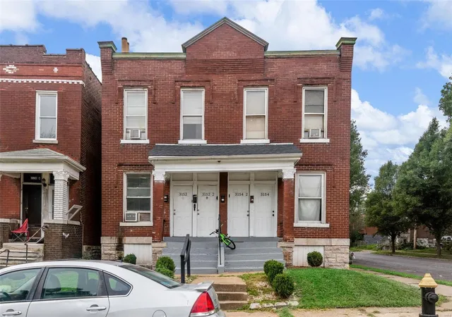 Multi Family at 3152 Winnebago St, Saint Louis, MO 63118 | MLS# MIS24002157 | | Sold on 2024-04-11