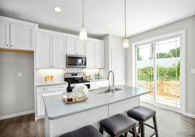 Photo 3 of Single family home for sale at 1 Devonshire @Harvest Cottages, O'fallon, MO 63385 | MLS# MIS24002780 | Listing updated on 2026-10-07