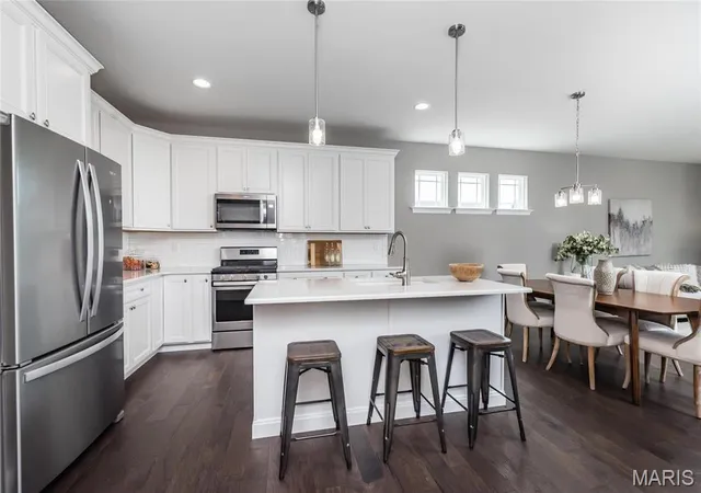 Photo 3 of House for sale at 1 Ashland 3Bed@Harvest Villas, O'fallon, MO 63385 | MLS# MIS24002812 | Listing updated on 2026-10-07