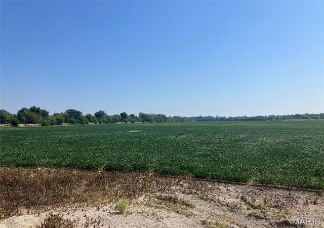 Photo 1 of Farm at 4083 Hwy B, Saint Charles, MO 63301 | MLS# MIS24006467 | | Sold on 2026-01-15