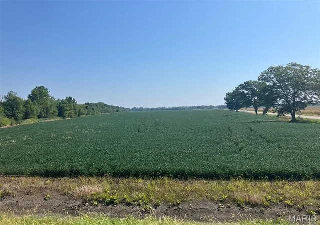 Photo 2 of Farm at 4083 Hwy B, Saint Charles, MO 63301 | MLS# MIS24006467 | | Sold on 2026-01-15