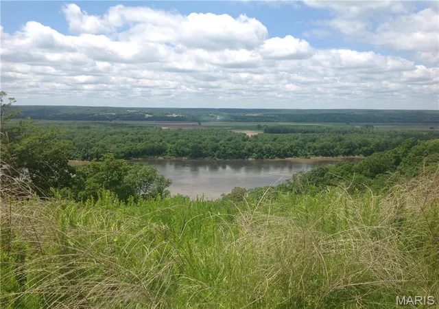 Land for sale at 1751 Eagle Bluff Dr, Saint Albans, MO 63073 | MLS# MIS24011946 | Listing updated on 2026-02-28