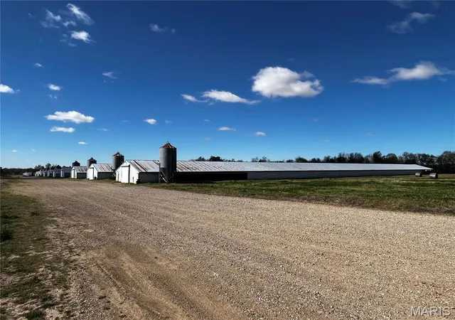 Photo 2 of Sale Pending at 7428 County Road 420, Puxico, MO 63960 | MLS# MIS24020125 | Listing updated on 2026-07-22