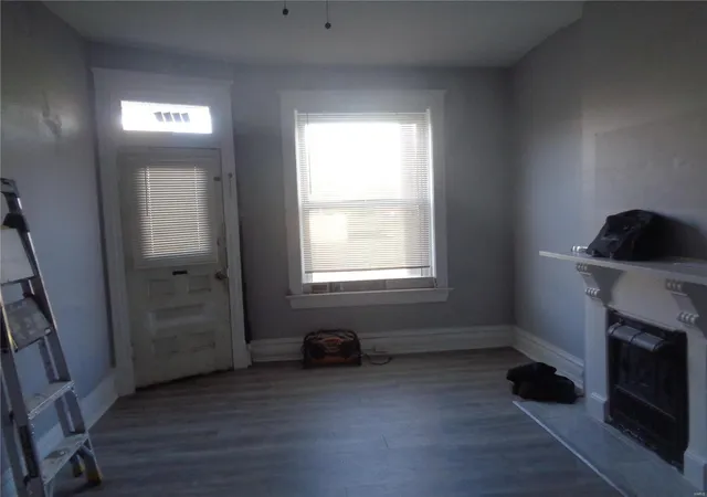 Photo 1 of Multi Family at 4278 Lee Ave #4, Saint Louis, MO 63115 | MLS# MIS24020628 | | Sold on 2025-04-04