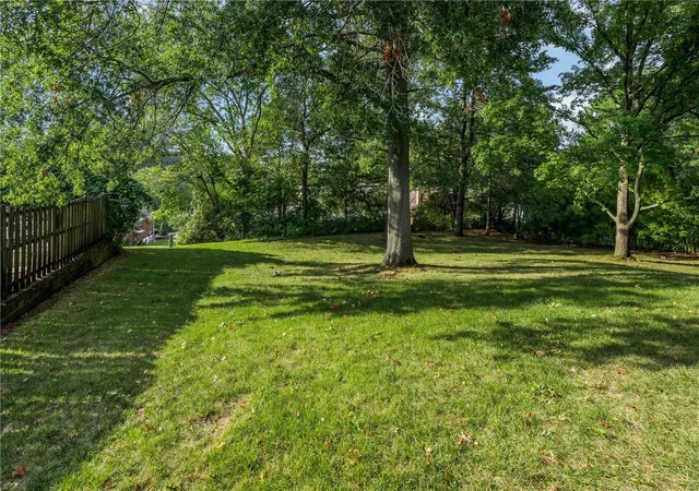 Photo 3 of Single Family Residence at 3539 Queens Hill Dr, Saint Louis, MO 63129 | MLS# MIS24031981 | | Sold on 2024-10-08