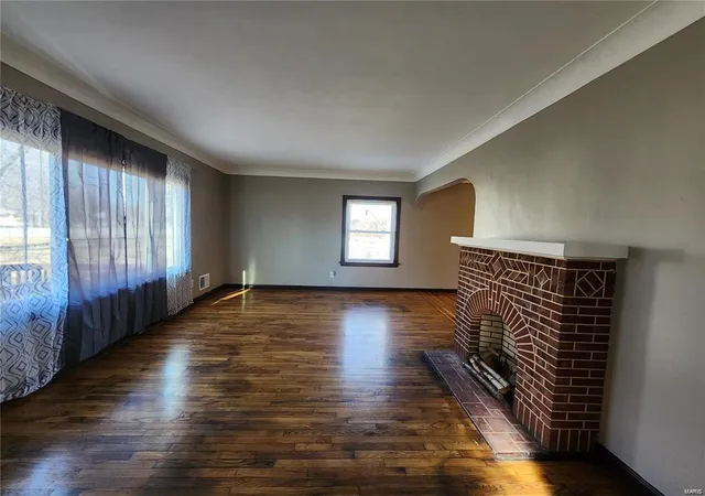 Photo 4 of Single Family Residence at 9758 Diamond Dr, Saint Louis, MO 63137 | MLS# MIS24033807 |  | Sold on 2024-07-08