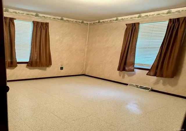 Photo 5 of Single Family Residence at 7970 Bcr 830, Glen Allen, MO 63751 | MLS# MIS24036082 | | Sold on 2025-04-14