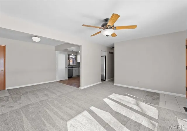 Photo 3 of Single Family Residence at 2447 Saint Robert Ln, Saint Charles, MO 63301 | MLS# MIS24036114 | | Sold on 2025-05-23
