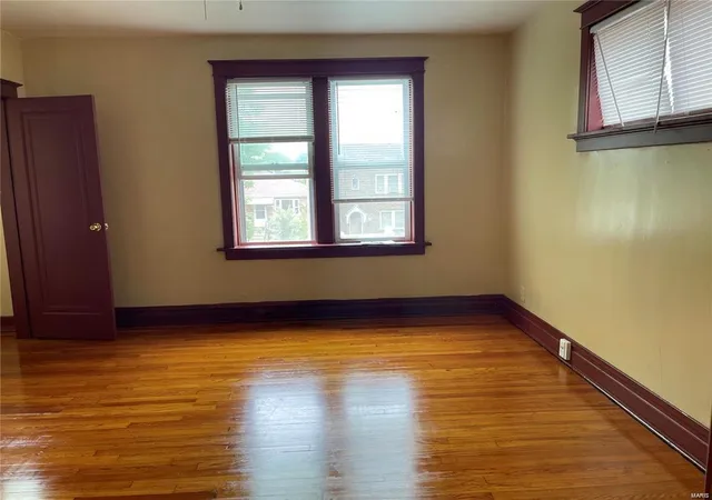 Photo 3 of Multi Family at 3923 Dunnica Ave, Saint Louis, MO 63116 | MLS# MIS24036883 | | Sold on 2025-01-13
