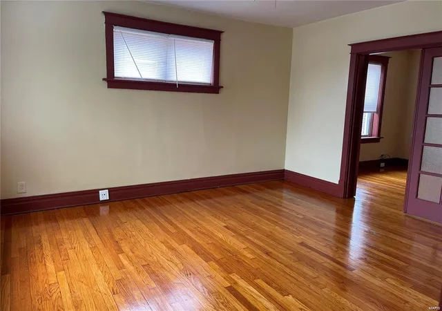 Photo 4 of Multi Family at 3923 Dunnica Ave, Saint Louis, MO 63116 | MLS# MIS24036883 | | Sold on 2025-01-13