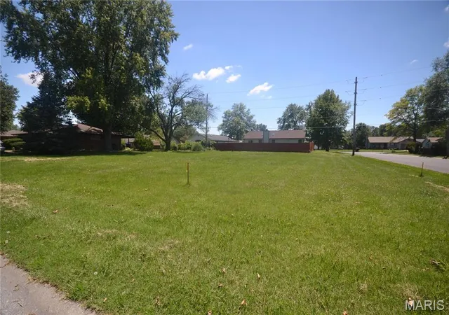 Photo 2 of Land for sale at 22 Elizabeth Dr, Belleville, IL 62226 | MLS# MIS24037476 | Listing updated on 2026-03-23