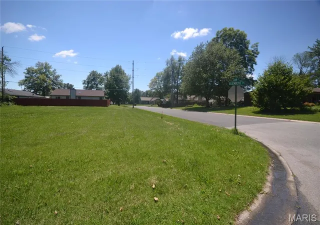 Photo 3 of Land for sale at 22 Elizabeth Dr, Belleville, IL 62226 | MLS# MIS24037476 | Listing updated on 2026-03-23