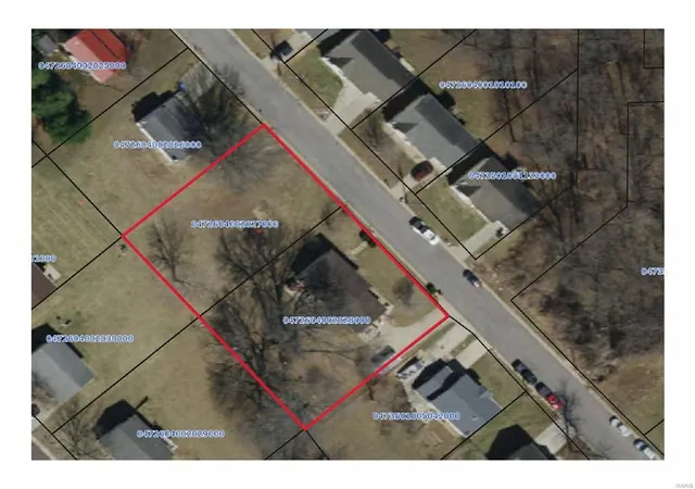Photo 2 of Single Family Residence at 400 Vine St, New Haven, MO 63068 | MLS# MIS24038659 | | Sold on 2024-12-19