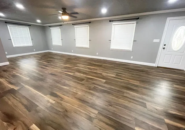 Photo 3 of Single Family Residence at 802 S One Mile Rd, Dexter, MO 63841 | MLS# MIS24040328 | | Sold on 2025-02-20