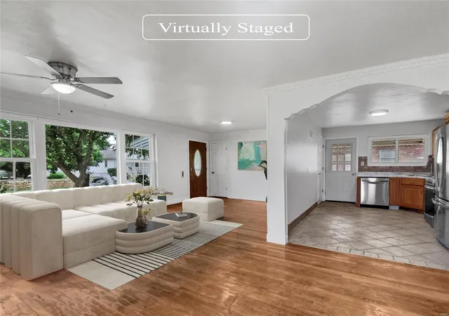 Photo 2 of Single Family Residence at 4674 Seibert Ave, Saint Louis, MO 63123 | MLS# MIS24041560 |  | Sold on 2025-03-31