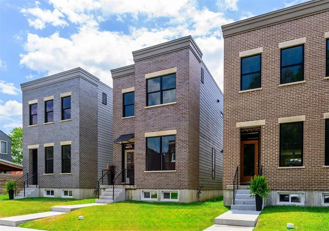 Photo 2 of Single Family Residence at 4214 Norfolk Ave, Saint Louis, MO 63110 | MLS# MIS24043270 | | Sold on 2025-06-13