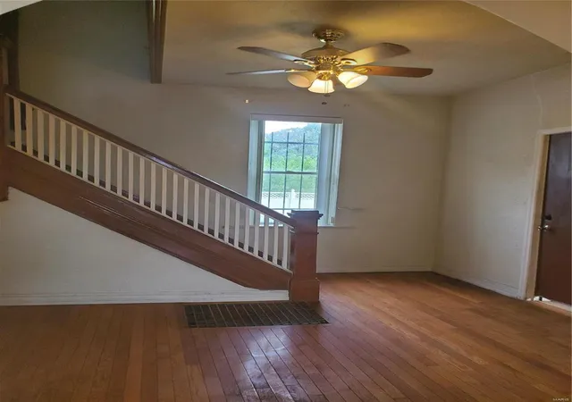 Photo 3 of Single Family Residence at 3144 Converse Ave, East Saint Louis, IL 62207 | MLS# MIS24043289 | | Sold on 2025-02-11