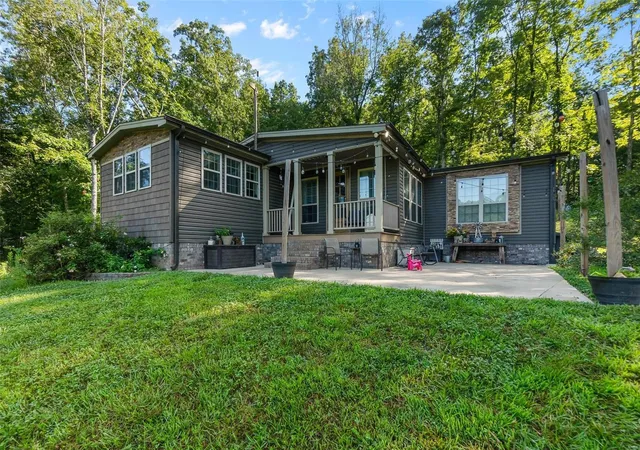 Photo 2 of Single Family Residence at 22501 State Hwy Cc, Marble Hill, MO 63764 | MLS# MIS24043307 |  | Sold on 2025-02-07